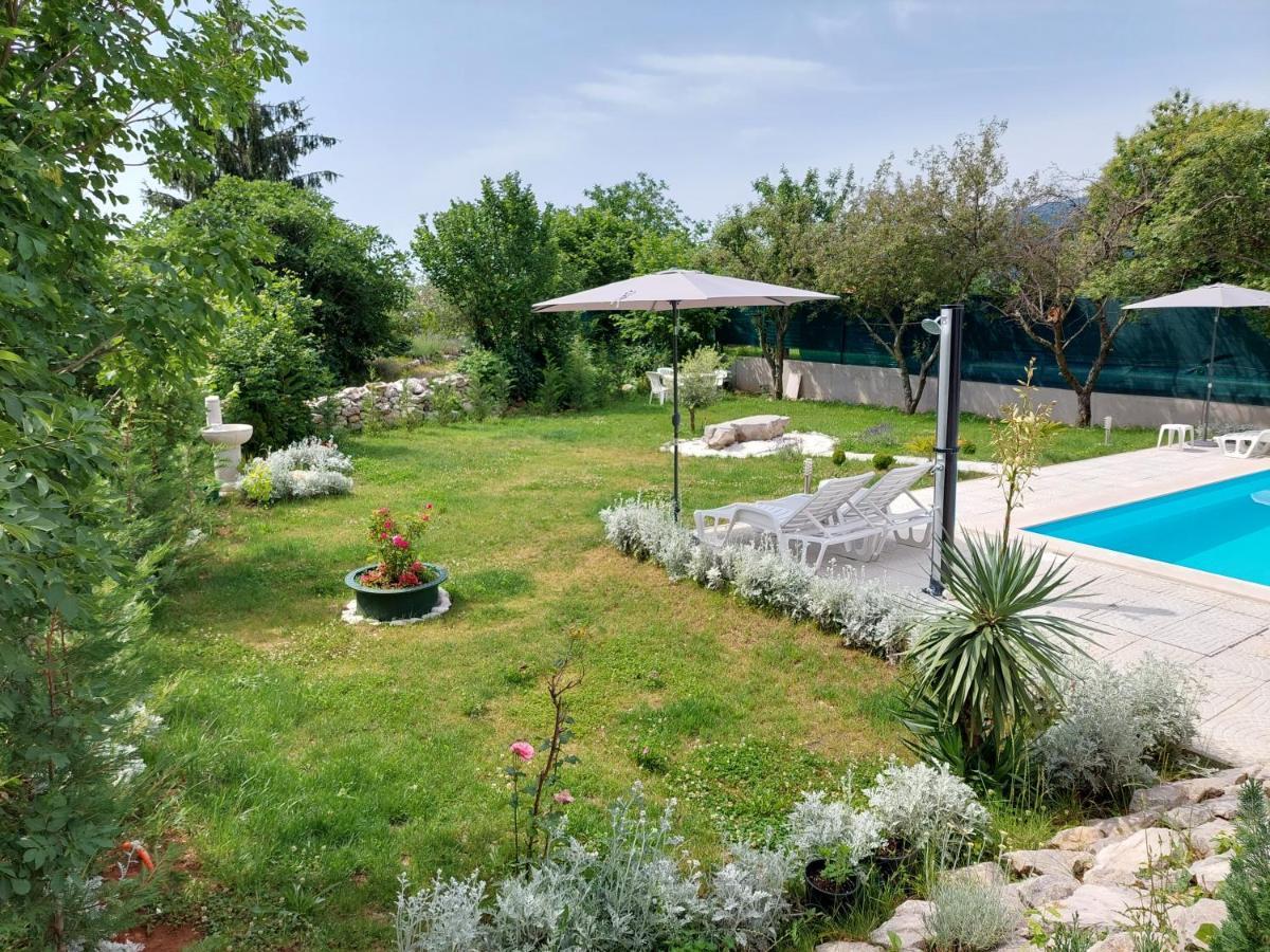 Villa Madlen Ičići 外观 照片