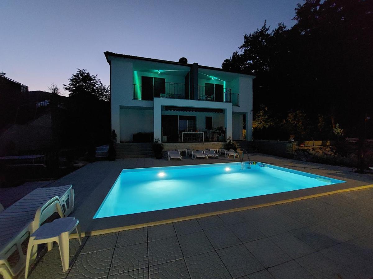 Villa Madlen Ičići 外观 照片